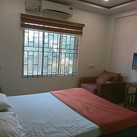 Hotel Phils' Residencia Kochi Exterior foto