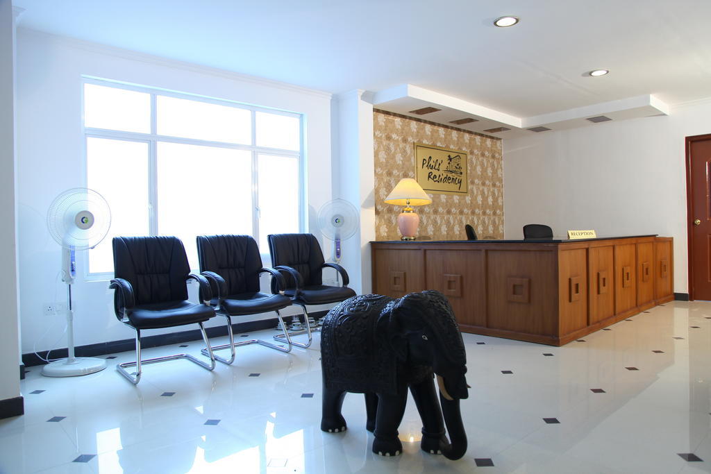 Hotel Phils' Residencia Kochi Exterior foto