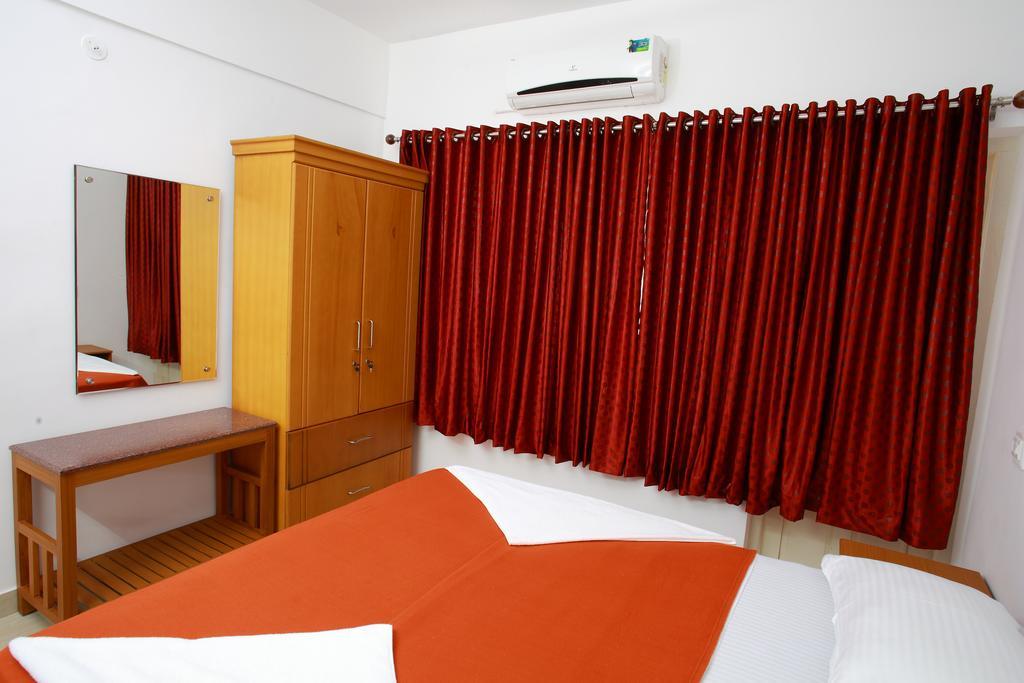 Hotel Phils' Residencia Kochi Habitación foto