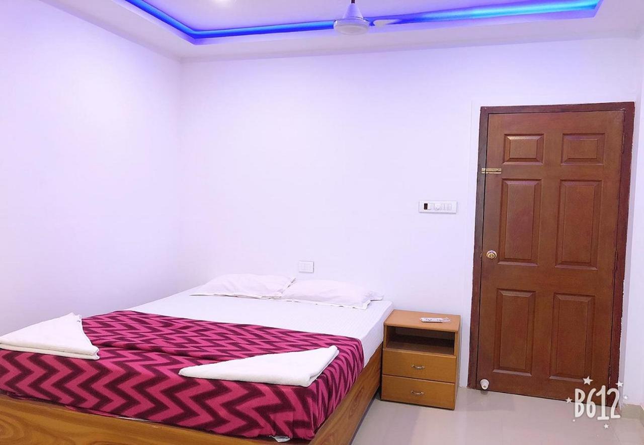 Hotel Phils' Residencia Kochi Exterior foto