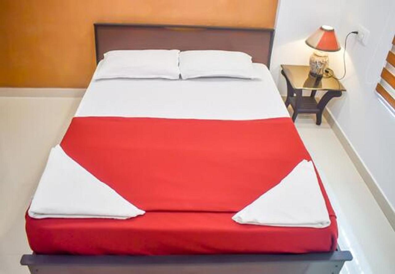 Hotel Phils' Residencia Kochi Exterior foto