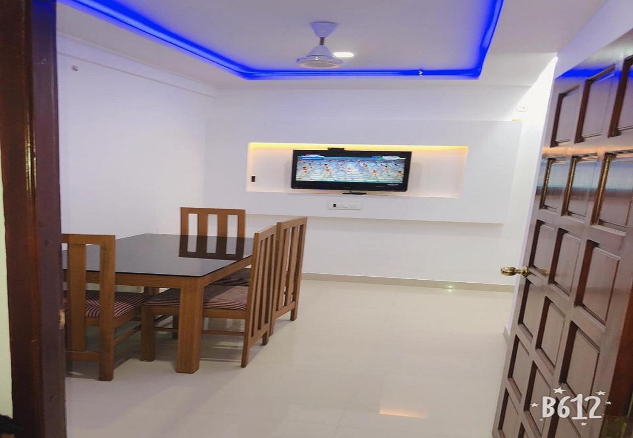 Hotel Phils' Residencia Kochi Exterior foto
