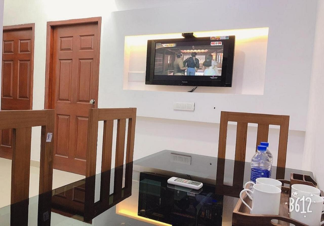 Hotel Phils' Residencia Kochi Exterior foto