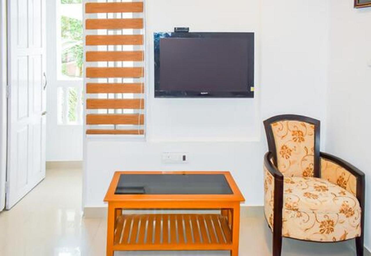 Hotel Phils' Residencia Kochi Exterior foto