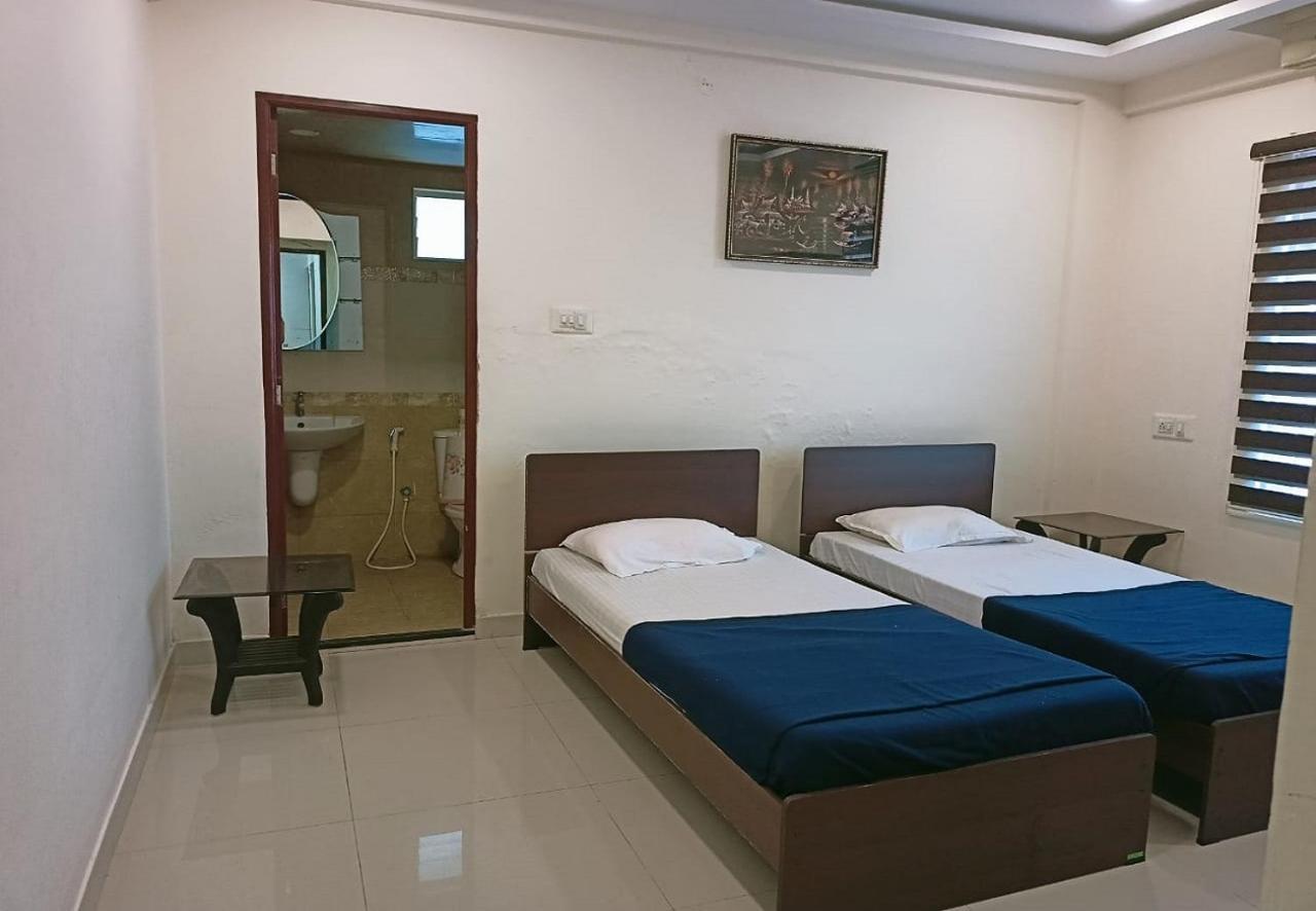Hotel Phils' Residencia Kochi Exterior foto