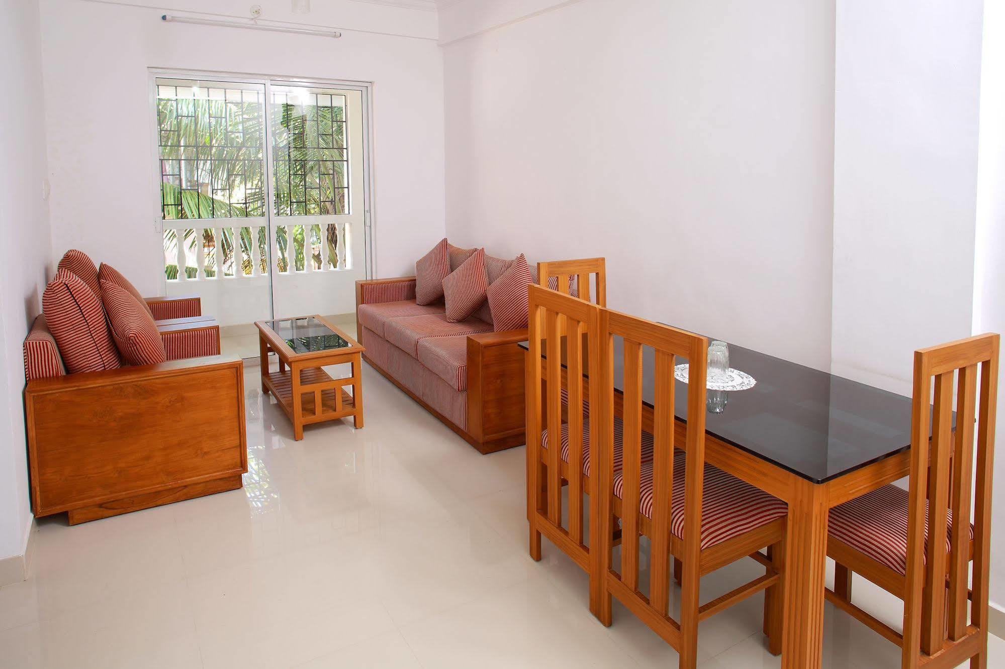 Hotel Phils' Residencia Kochi Exterior foto
